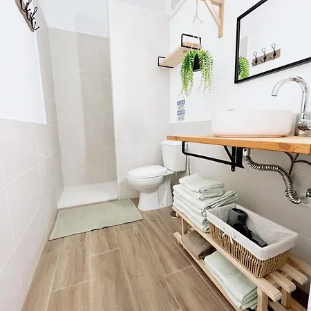 South Domi,air,wifi ,parking Abades (Tenerife)